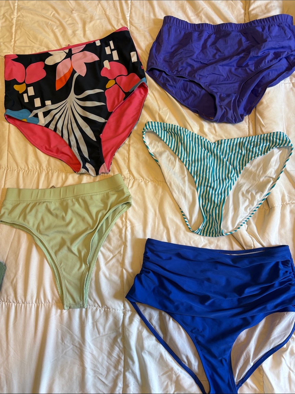 Bikini bottoms